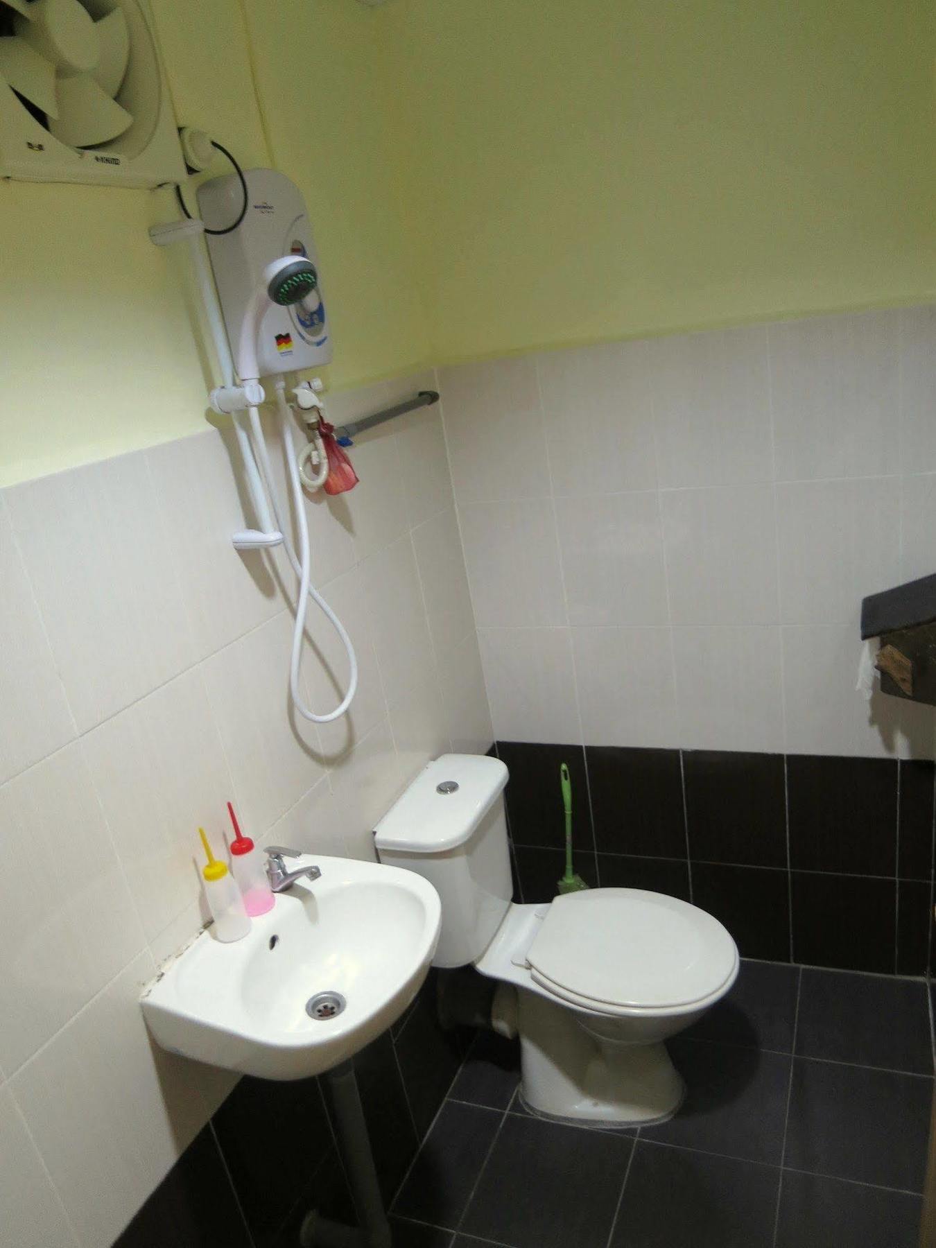 Pangkor Guesthouse Spk Kampong Sungai Udang Eksteriør bilde