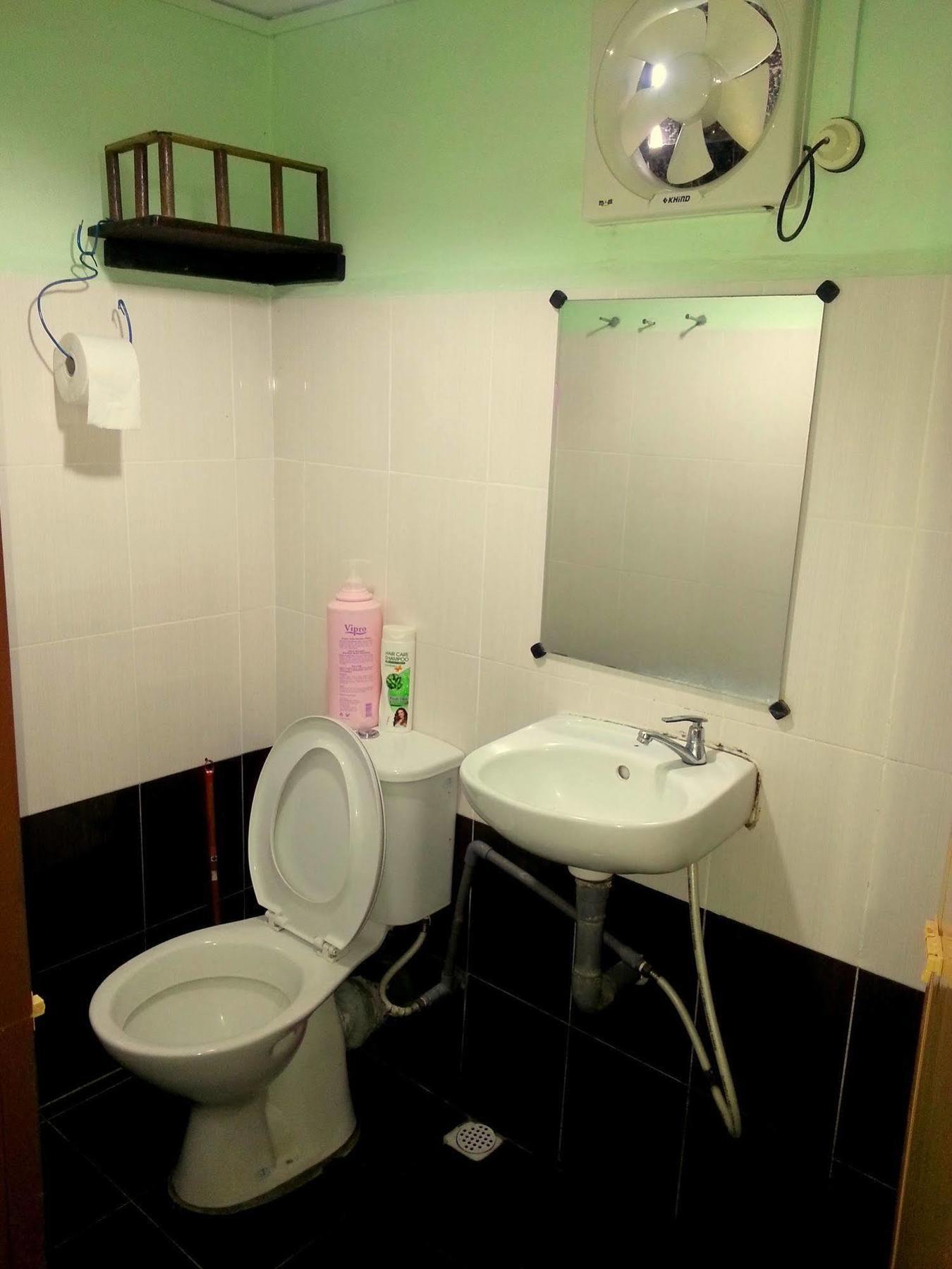 Pangkor Guesthouse Spk Kampong Sungai Udang Eksteriør bilde